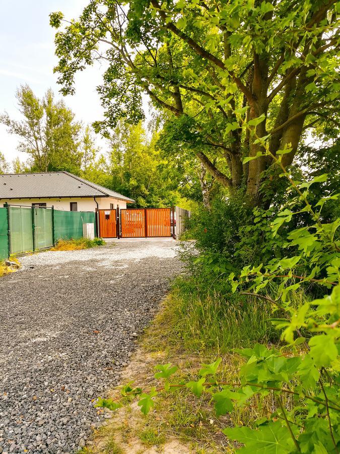 Apartmán Esser Milovice  Kültér fotó